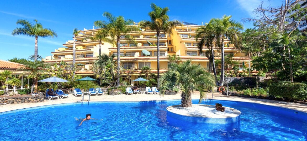 Tigaiga Suites pool 3